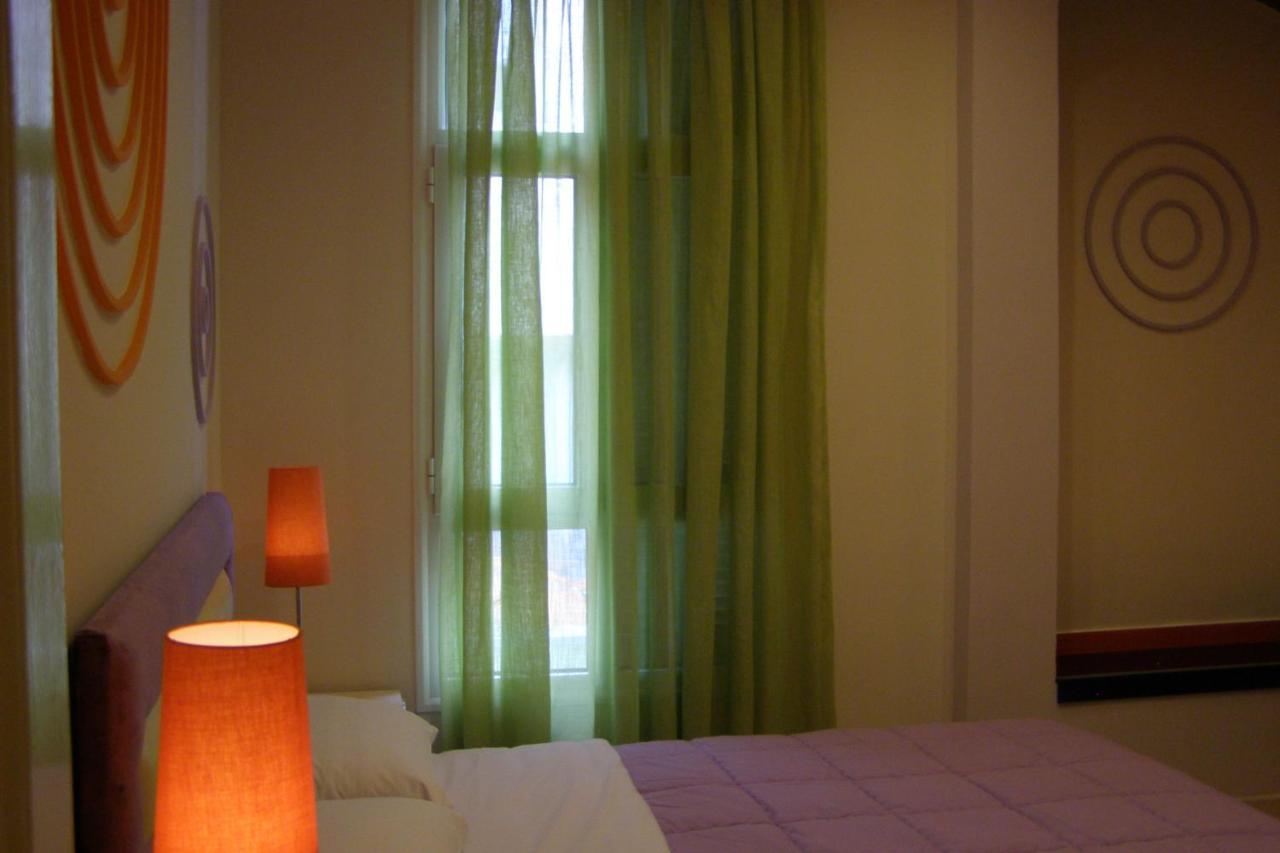Room "Frog" In A Neoclasical House Kasztoriá Kültér fotó